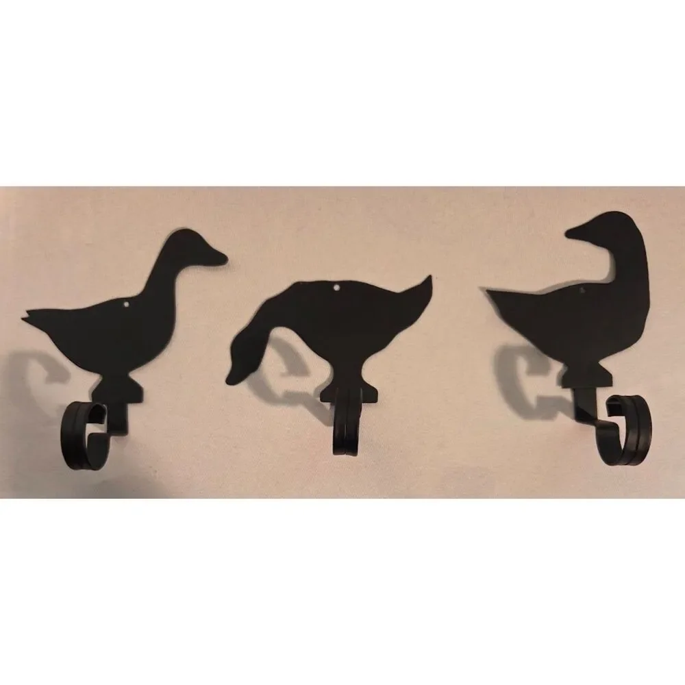 Black Metal Duck Wall Hooks Set of 3 Farmhouse Decor